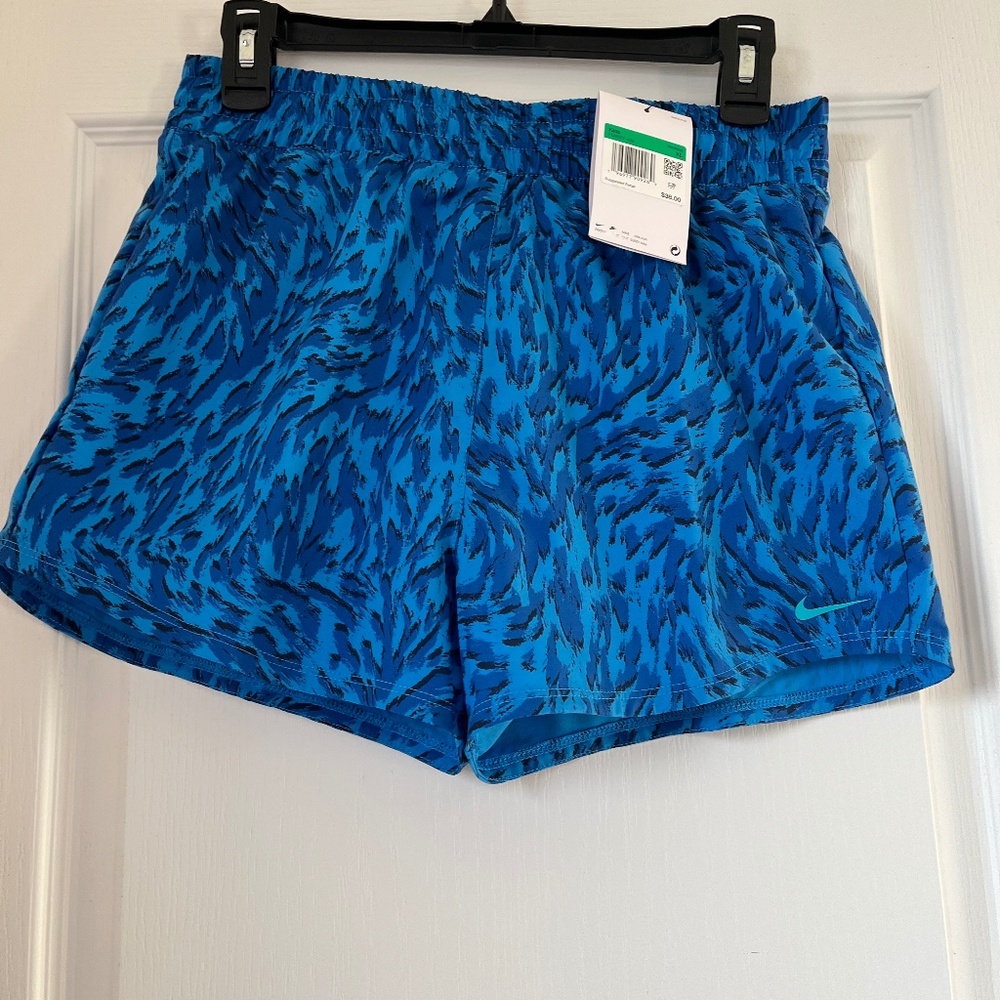 New Kids Nike One Training Short Standard Fit Blue Size XL